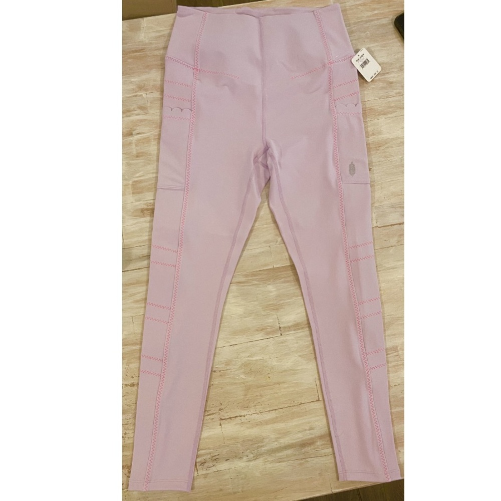 Free People Movement High Rise 7/8 Pinky Promise Leggings- Dew Berry Purple NWT - Picture 15 of 15